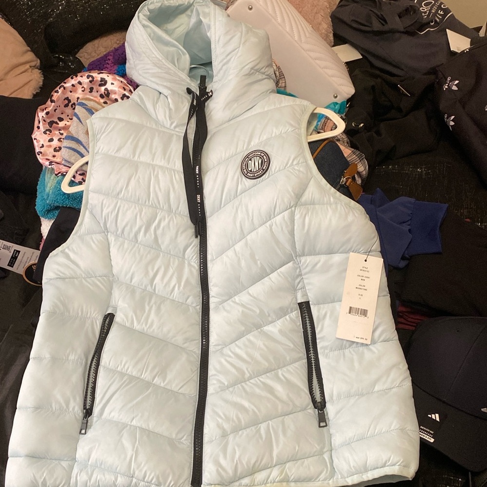 Never worn